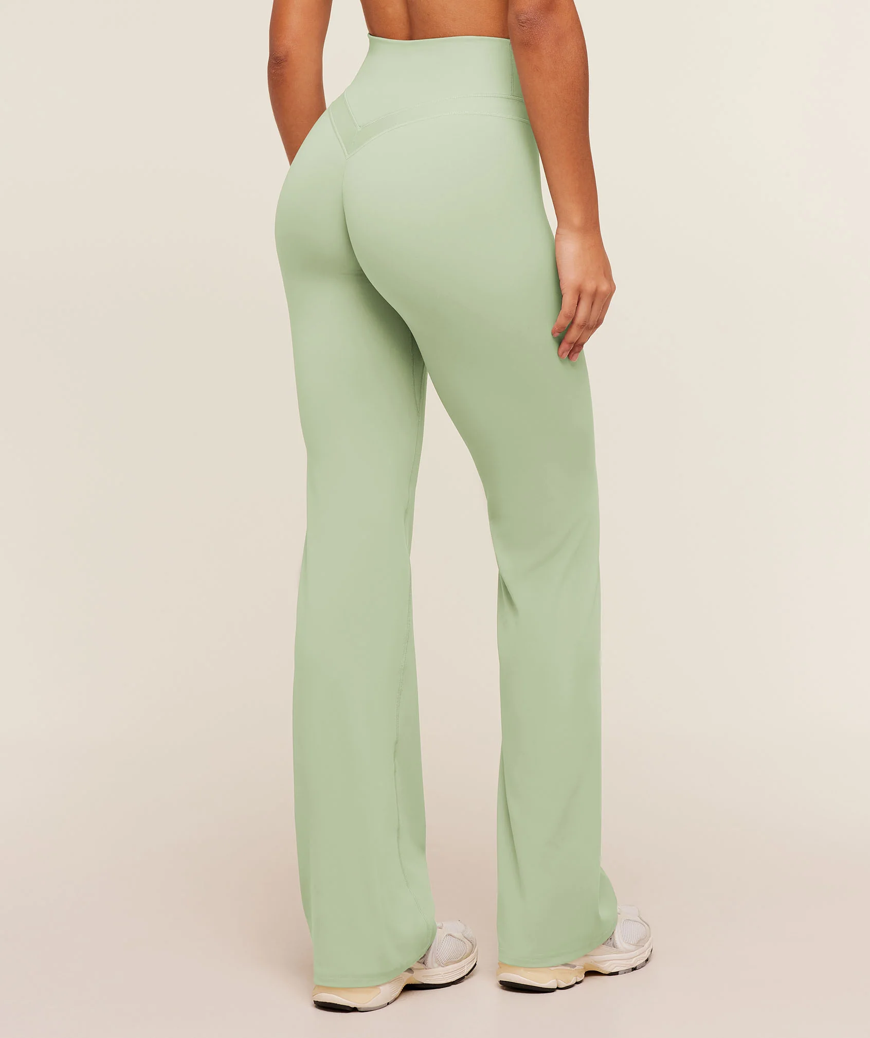 Gymshark Whitney Tall Flared Legging - Haze Green - Image 2
