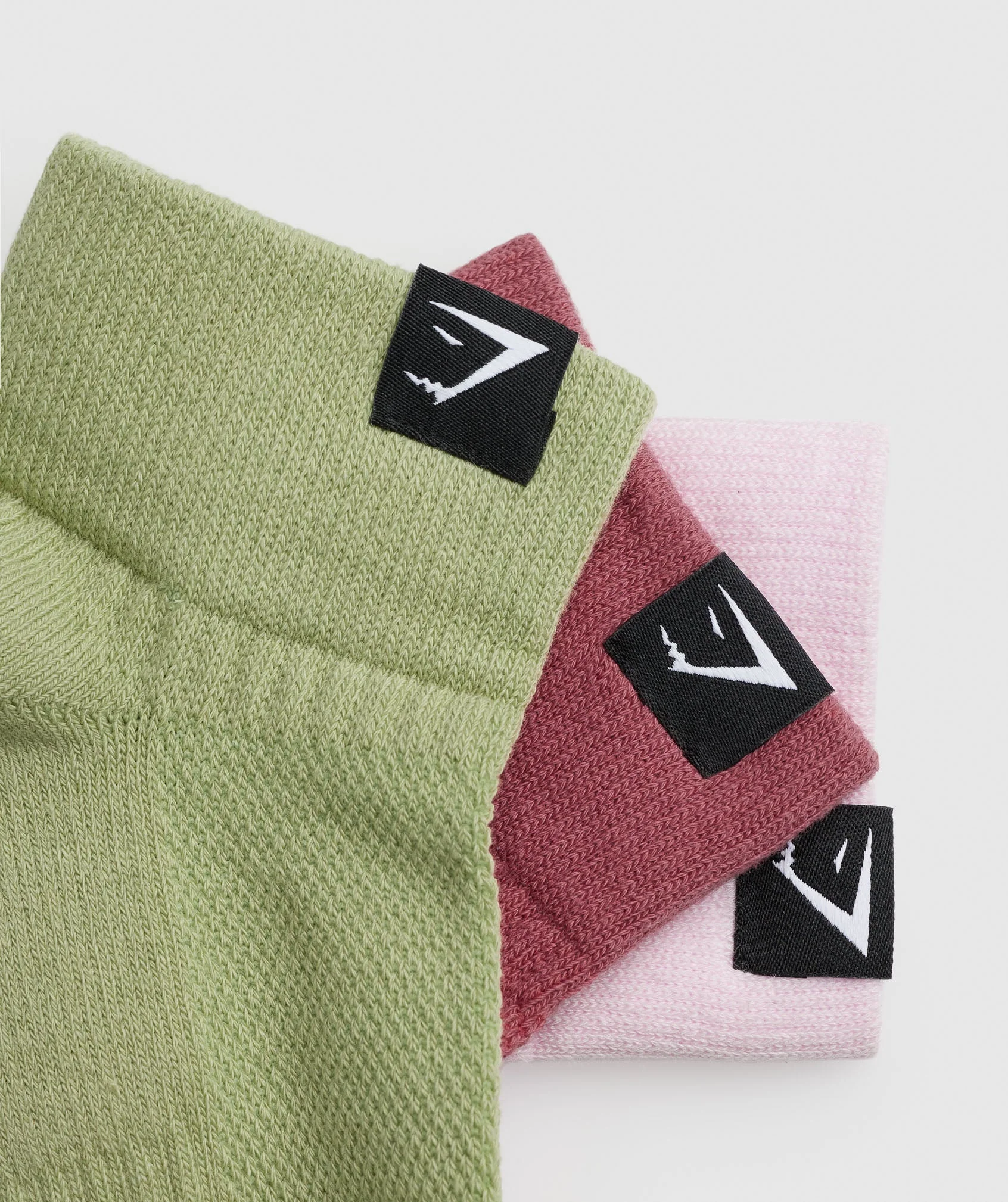 Gymshark Woven Tab Quarter Socks 3pk - Lemonade Pink/Soft Berry/Light Sage Green - Image 2