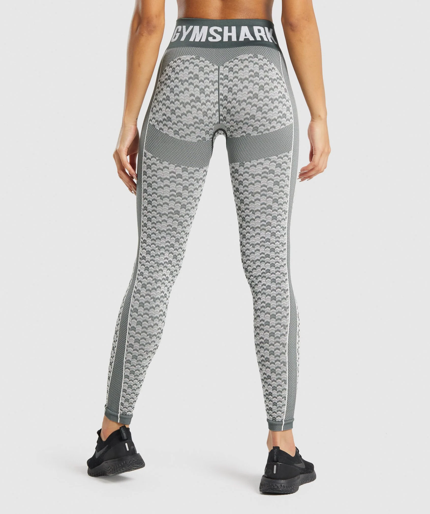 Gymshark WTFlex Seamless High Waisted Leggings - Chevron | Charcoal - Image 2