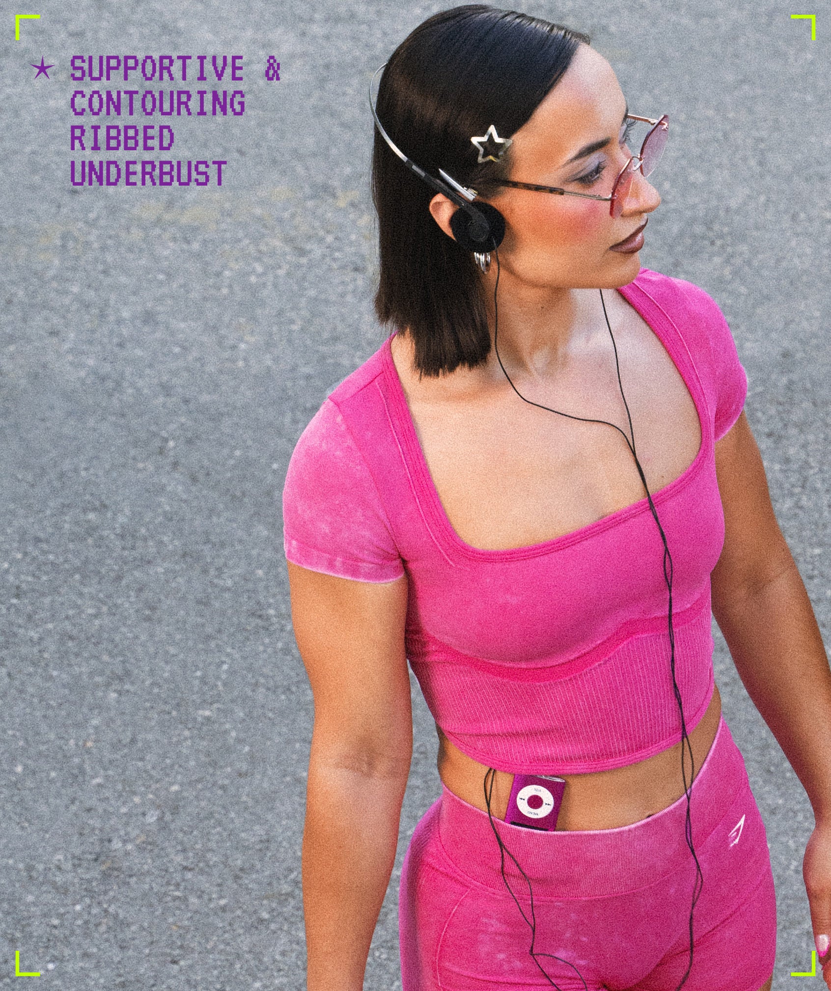 Gymshark x Bratz Crop Top - Super-Set Pink/Wash - Image 3